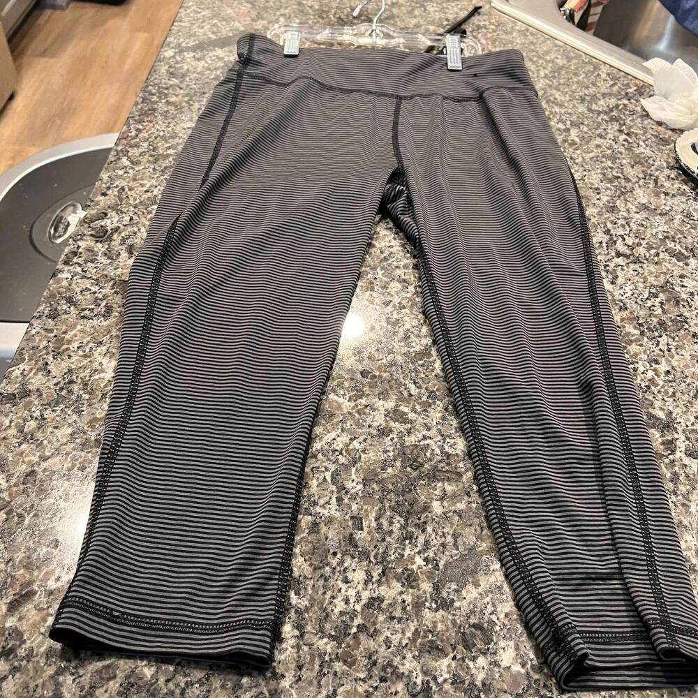 Women's Black and Gray Striped Activewear Leggings Size 20W